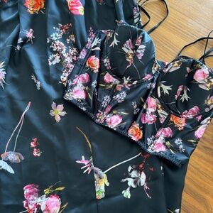 Gorgeous Victoria's Secret Flower Print Satin Pajama Set